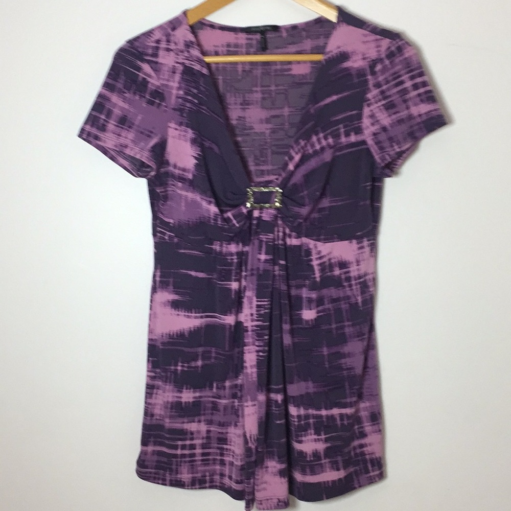 Daisy Fuentes Purple Short Sleeve Top Size M EUC